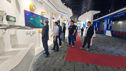 實(shí)踐探訪∣MEM項(xiàng)目師生赴華榮科技股份開展社會(huì)實(shí)踐教育